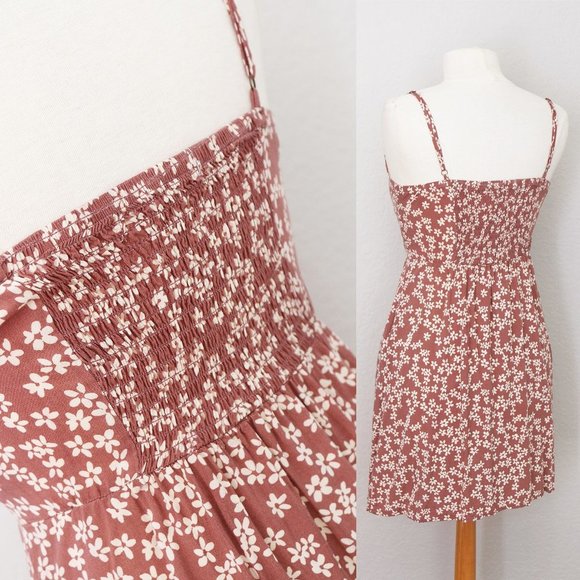 Mimi Chica Mauve Cream Floral Bow Tie Front Cutout Button Front Mini Dress M - Picture 6 of 9